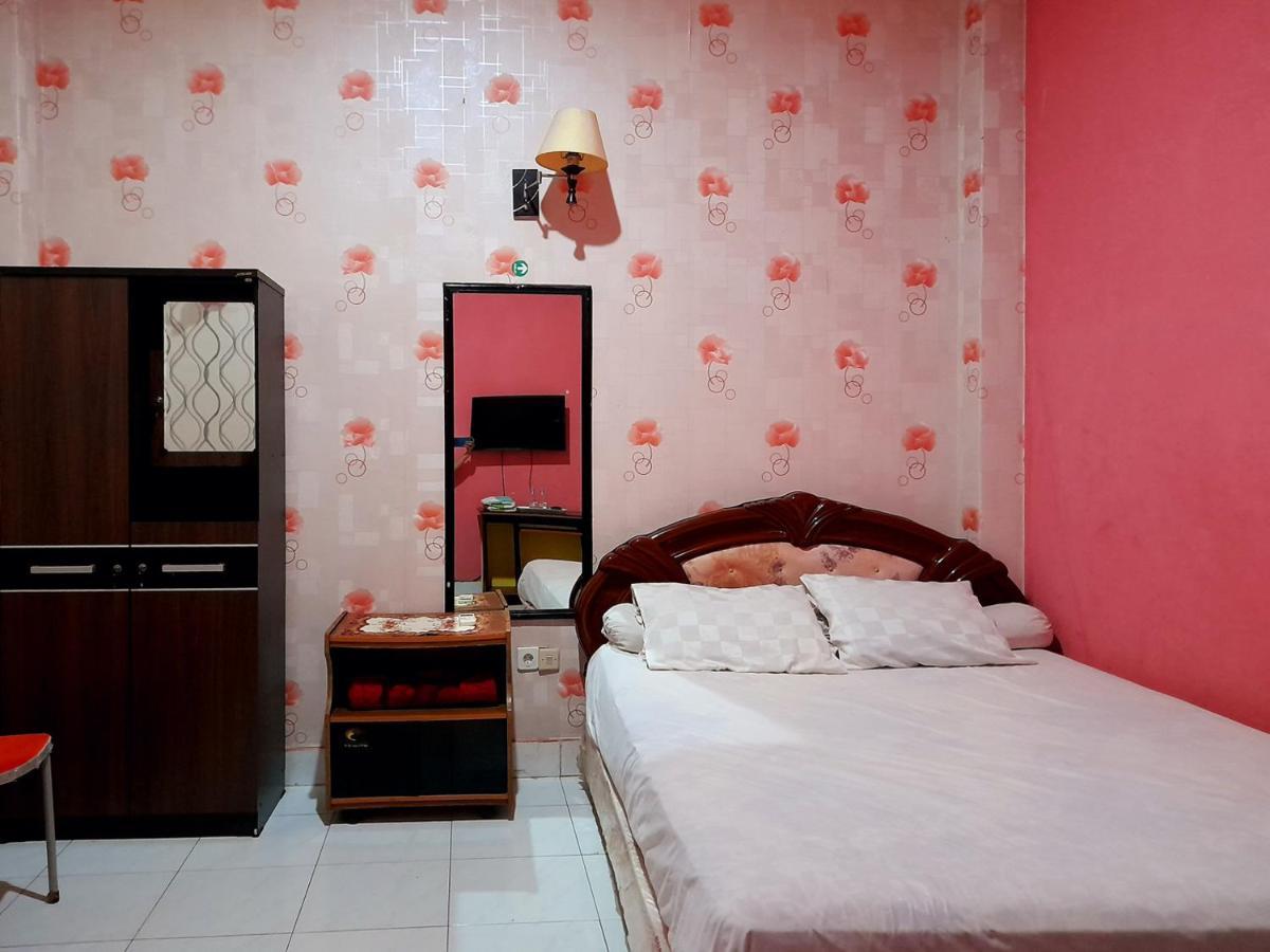 Hotel Rosichan Bau Bau Mitra Reddoorz Baubau Экстерьер фото